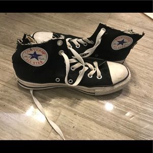 Black converse